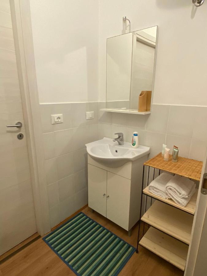 Ohana Bnb Genoa Exterior photo